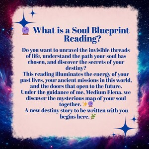 Puede incluir: Un gr&aacute;fico rectangular con un centro rosa claro y un borde de nebulosa azul oscuro, morado y rosa. Contiene texto azul oscuro titulado What is a Soul Blueprint Reading? con iconos de estrellas, bola de cristal y una hoja.