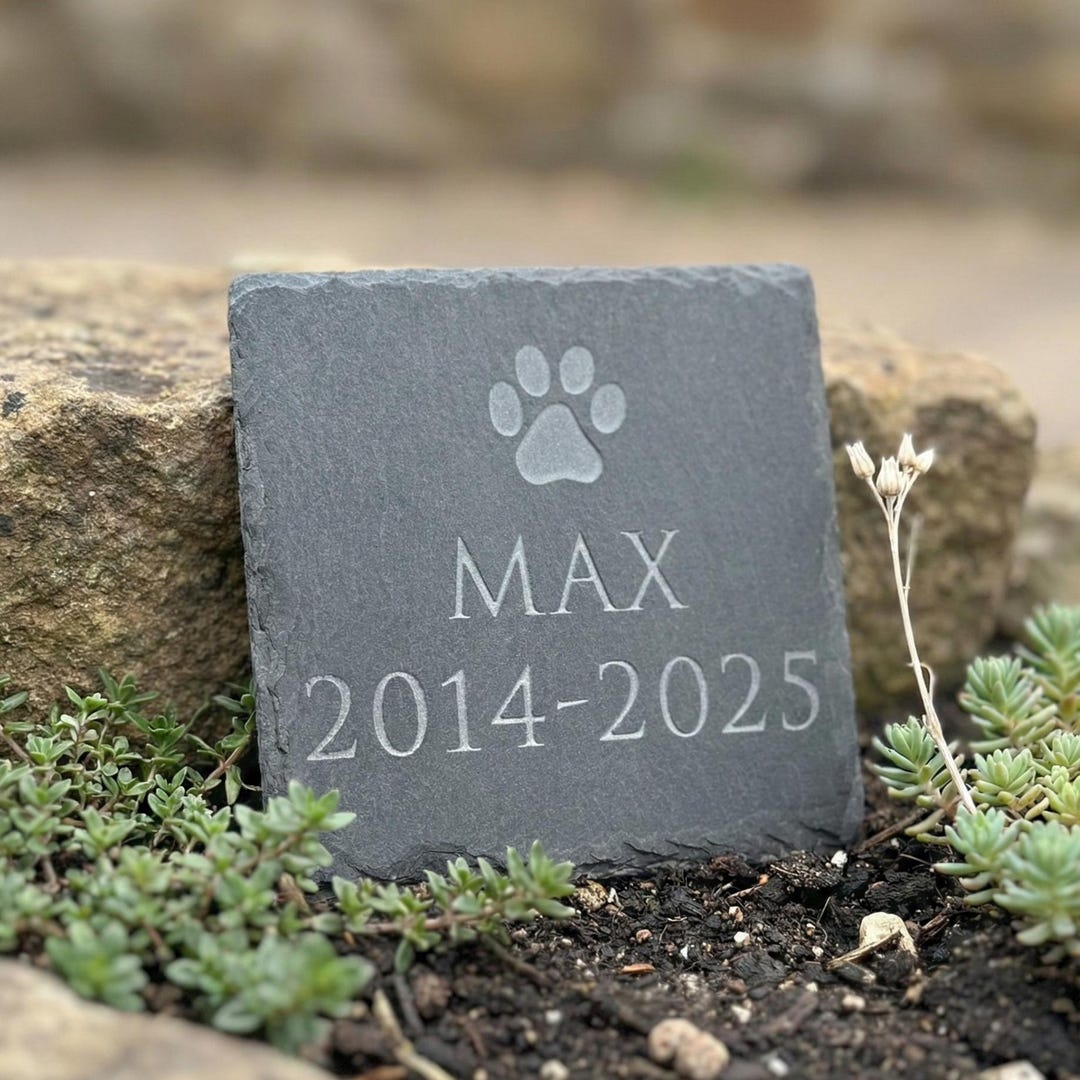 Personalised Paw Print Pet Memorial Slate, Engraved Dog or Cat Memory ...