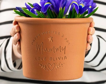 Personalised Engraved Handwritten Terracotta Flower Plant Pot Custom Made Perfect for Mother's Day Gift Idea for Mum Gran Presents Gardening