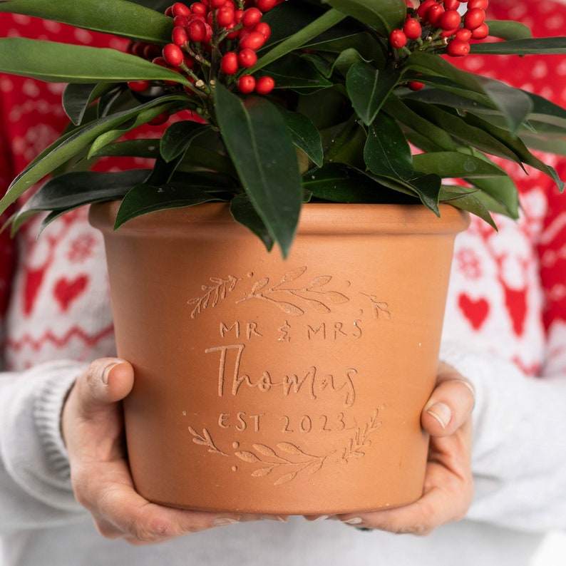 Personalised Engraved Handwritten Couples Flower Pot, Custom Made Gift Garden Decor Valentines Wedding, Housewarming Engagement Terracotta image 1
