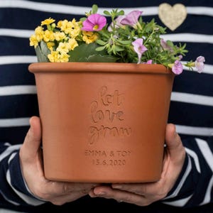 Personalised Let Love Grow Plant Pot, Personalised Valentines Gift, Garden Decor For Valentines, Wedding, Plant Lovers or a New Home,