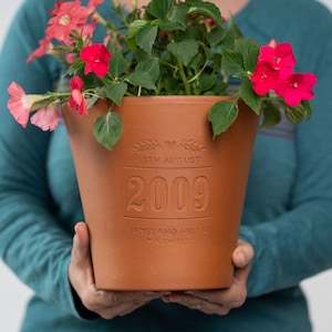 Anniversary Personalised Terracotta Flower Pot - Personalised Gift for Gardeners, For a Special Date, Wedding, Engagement, Unique Eco gift