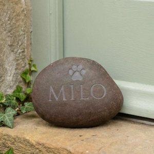 Personalised Pet Memorial Stone, Engraved Dog or Cat Paw Print Pebble, Pet Memorial Gift