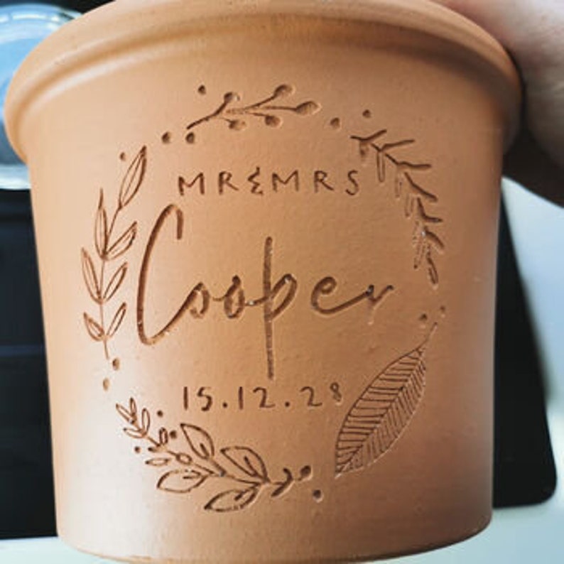 Personalised Engraved Handwritten Couples Flower Pot, Custom Made Gift Garden Decor Valentines Wedding, Housewarming Engagement Terracotta image 2