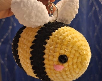 Cute Chubby Bumblebee Crochet Amigurumi Bagclip Keychain