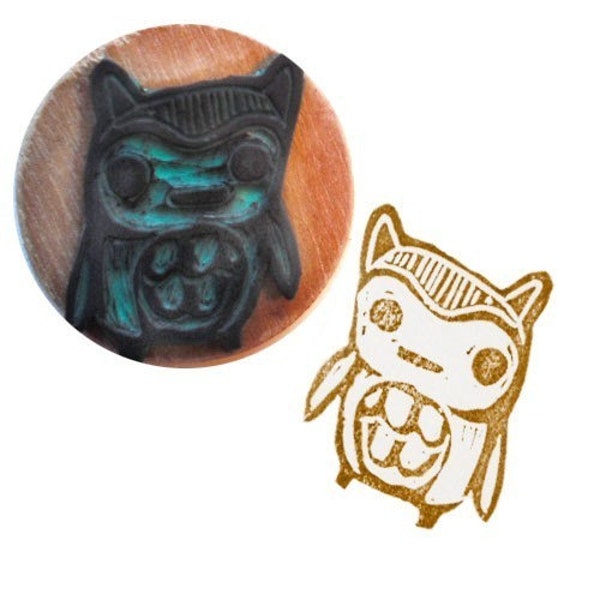 hoot hoot - hand carved rubber stamp
