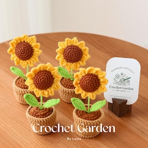 crochet sunflower, crochet flower in pot, housewarming gift, desk decoration, room decoration, handmade flower, gift for her