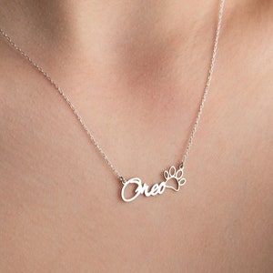Sterling Silver Paw Print Name Necklace with Paw Custom Paw Necklace with Name Personalized Dog Name Necklace Mom Personalized Pet Necklace