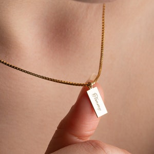 Name Tag Necklace Custom Nameplate Necklace Personalized Gold Tag Necklace Dainty Silver Initial Tag Necklace Mini Bar Name Necklace