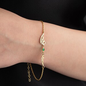 Angel Wings Bracelet Gold with Birthstone Dainty Angel Wing Birthstone Bracelet Guardian Angel Bracelet for Mom Gift for Her Bild 4