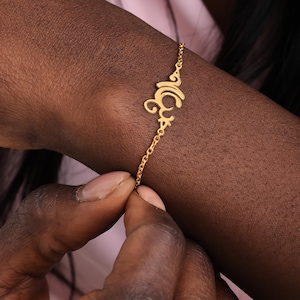 Sterling Silver Breathe Bracelet Gold Yoga Bracelet Spiritual Yoga Breathe Bracelet Dainty Gift for Yoga Lover Bracelet Peaceful Symbol