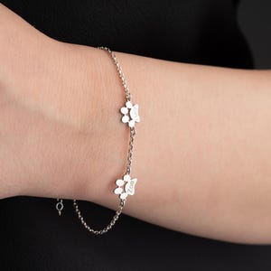 Custom Pet Name Bracelet Personalized Dog Paw Name Bracelet Gold Paw Print Bracelet Sterling Silver Custom Pet Gift for Dog and Cat Lovers