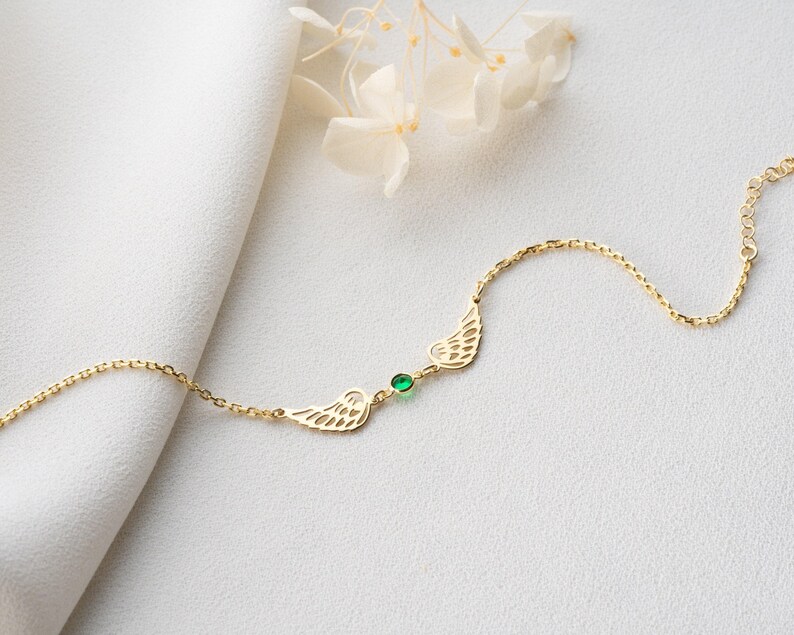 Angel Wings Bracelet Gold with Birthstone Dainty Angel Wing Birthstone Bracelet Guardian Angel Bracelet for Mom Gift for Her Bild 6
