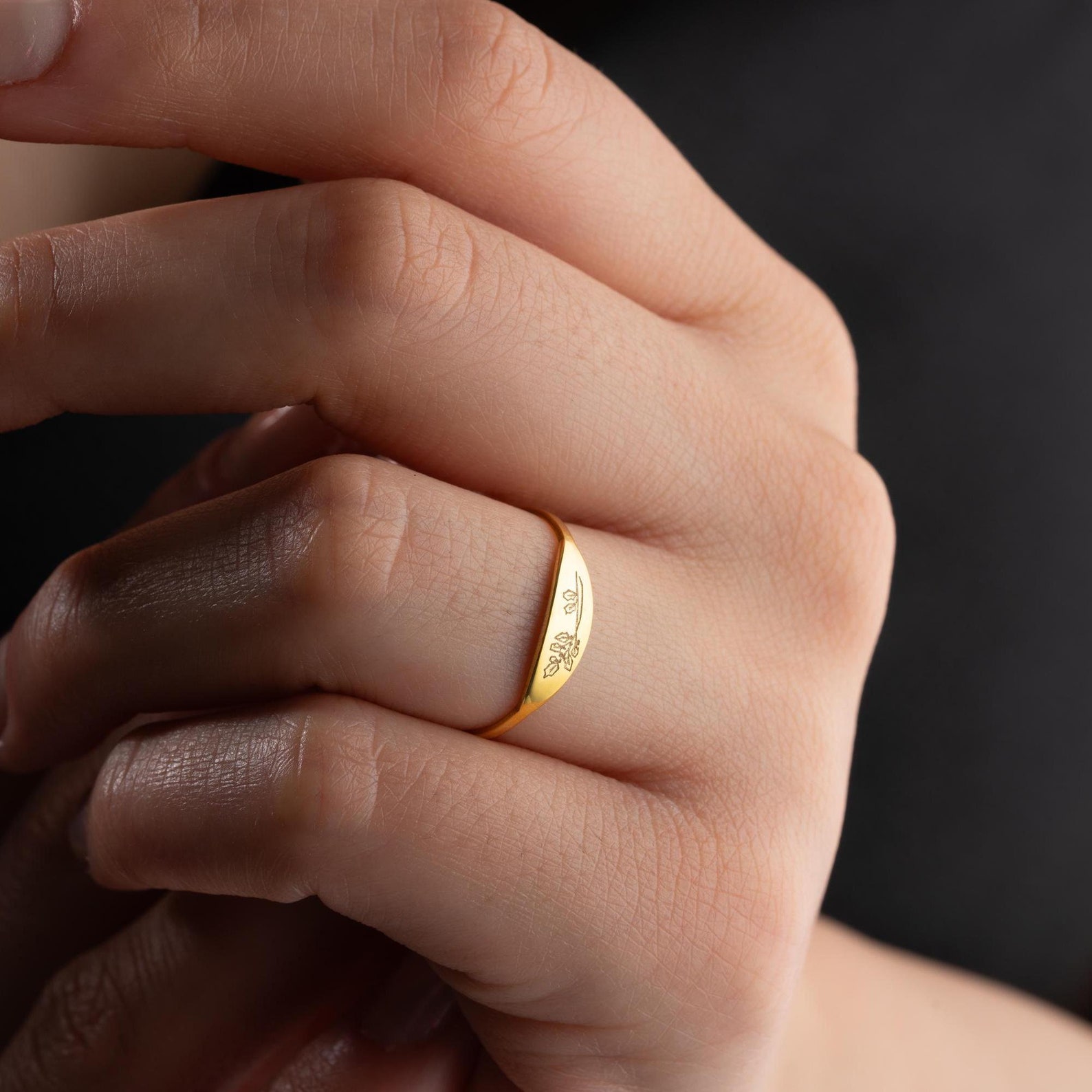 Custom Gold Birth Flower Ring Dainty Personalized Birth Month Flower ...
