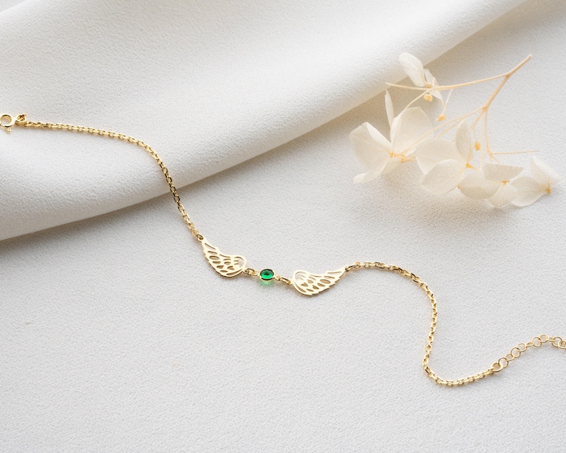 Angel Wings Bracelet Gold with Birthstone Dainty Angel Wing Birthstone Bracelet Guardian Angel Bracelet for Mom Gift for Her Bild 5