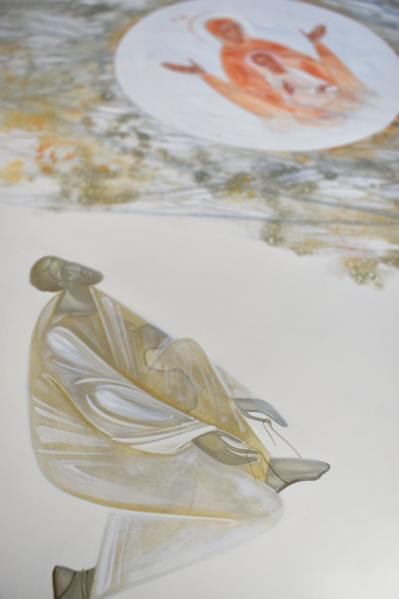 Puede incluir: Pintura abstracta que representa una figura con t&uacute;nicas fluidas, en tonos beige y blanco. Arriba, una forma circular contiene una figura humana estilizada en naranja y rojo. La obra evoca la espiritualidad.