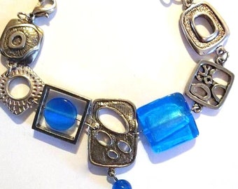 Bracciale astratto unico in vetro blu con maglie in argento Boho ChunkyJewelry