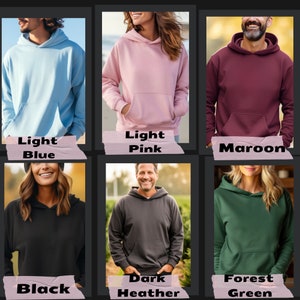 Puede incluir: Colecci&oacute;n de seis sudaderas con capucha en varios colores: azul claro, rosa claro, granate, negro, gris oscuro jaspeado y verde bosque. Cada sudadera tiene un bolsillo delantero y una capucha con cord&oacute;n. Los colores est&aacute;n etiquetados con texto.