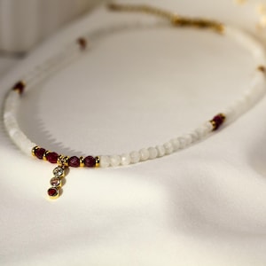 Smyckeset med rubin och månsten | Halsband, armband, örhängen | Hänge med kubisk zirkonia | Scarlet Moon