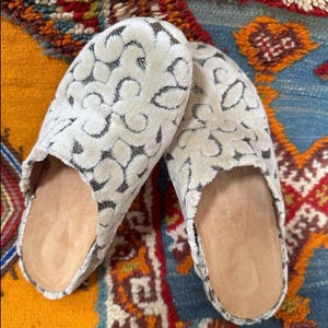 Hauschuhe Damen, HausschuheHerren, Unisex Slipper, Handgefertigt, Samt und Leder, Marrokanische Schuhe, Vintage Look, Indoor Outdoor Schuhe