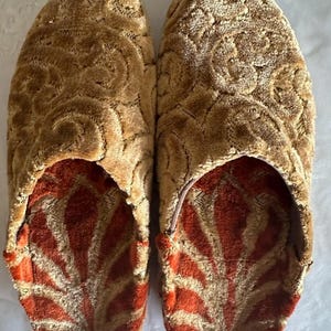 Hauschuhe Damen, HausschuheHerren, Unisex Slipper, Handgefertigt, Samt und Leder, Marrokanische Schuhe, Vintage Look, Indoor Outdoor Schuhe