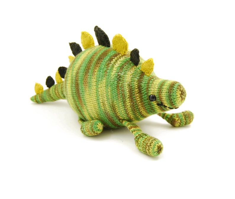 Sherman the Square Dancing Stegosaurus Knitting Pattern Pdf INSTANT DOWNLOAD image 2