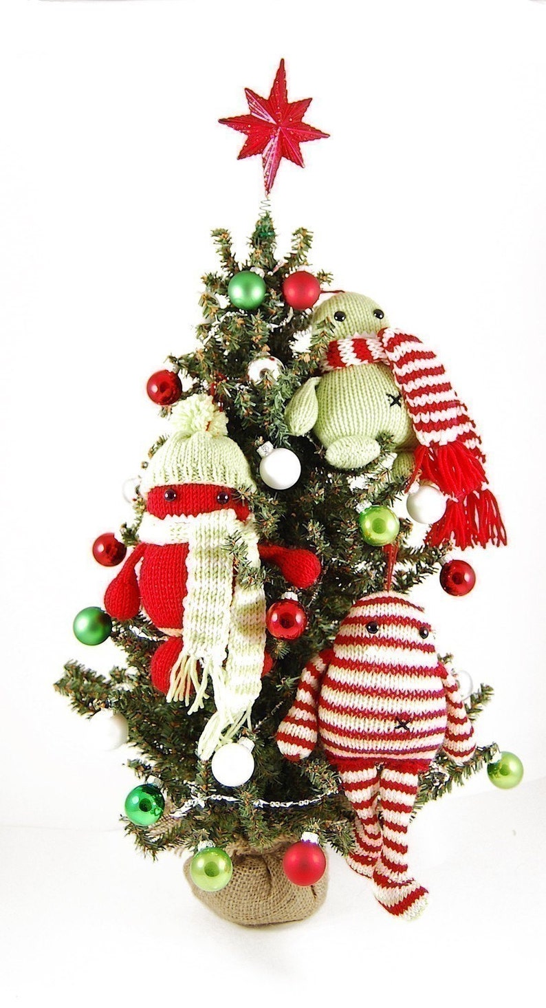 Holly Ivy and Steve Three Christmas Hooligans Ornament Knitting Pattern Pdf INSTANT DOWNLOAD image 3
