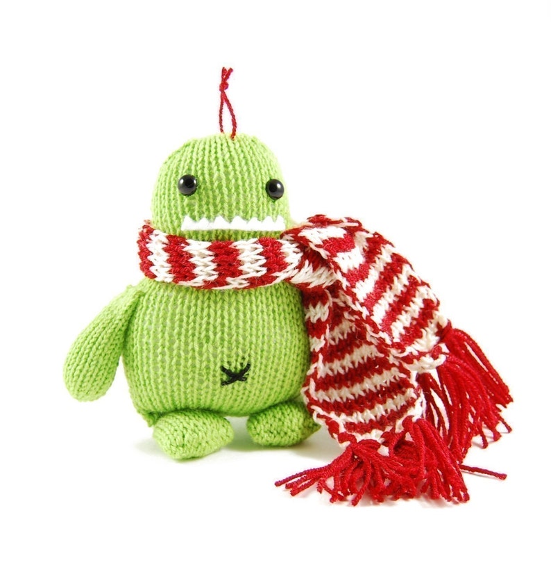 Holly Ivy and Steve Three Christmas Hooligans Ornament Knitting Pattern Pdf INSTANT DOWNLOAD image 4