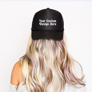 Bestickter Trucker-Hut aus Schaumstoff, personalisierter Hut für Sportveranstaltungen, Spieltag, Tailgating, individuelles Geschenk für sie oder ihn