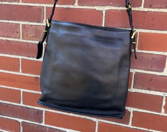 Black Coach Equestrian bag, Slim Coach Bucket Bag 9806, Vintage leather Coach, Coach shoulder bag, Coach crossbody bag, Black bucket bag