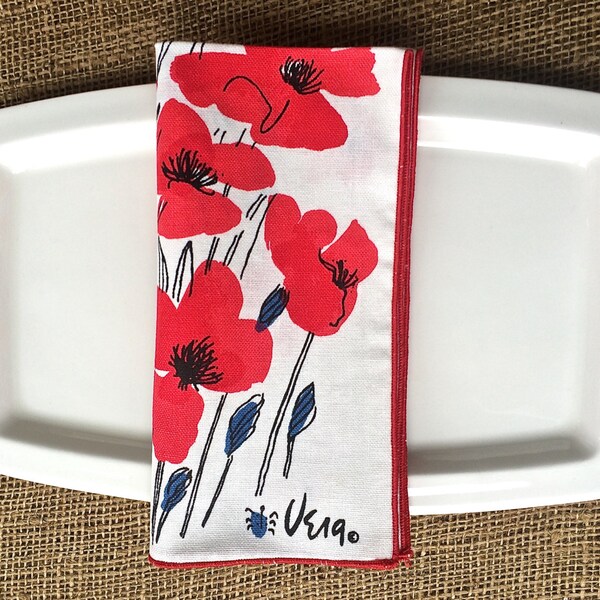 Six Vera Neumann Poppy Napkins,hidden in the back of the linen closet and Never Used! These are still starched with the origional folds!