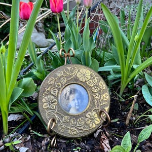 Antique  Victorian Hammered brass repousse' picture frame with vintage photo