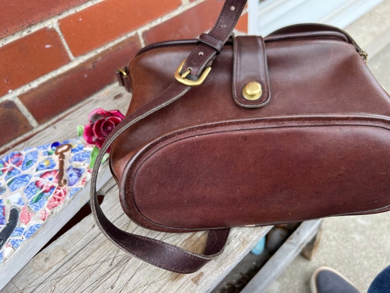 Brown leather Coach crossbody bag, Vintage Coach … - image 3