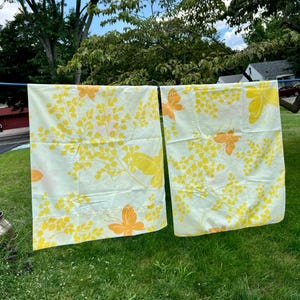 1970s Springmaid butterfly pillowcases, orange/yellow butterflies, Mariposa pillowcases, 2 vintage pillowcases, retro pillowcases, linens