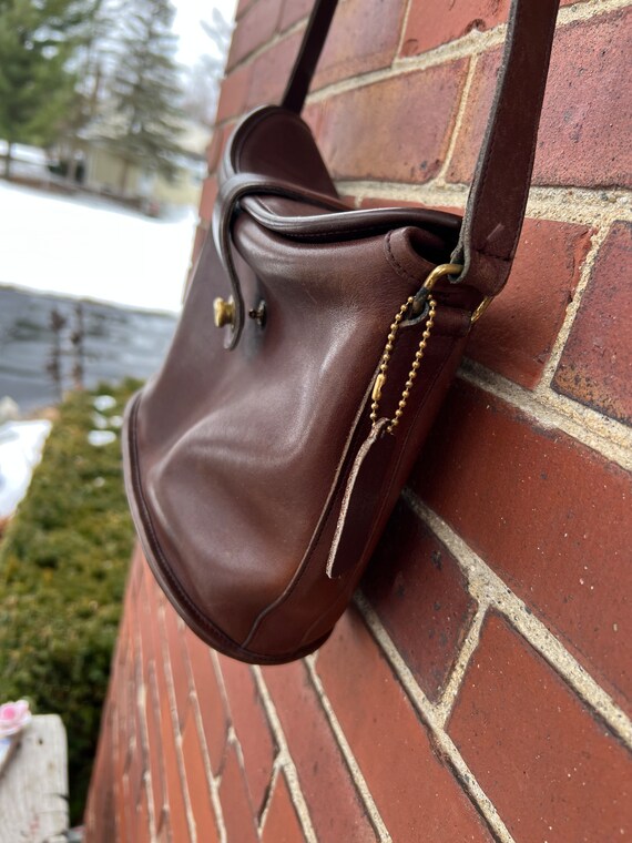 Brown leather Coach crossbody bag, Vintage Coach … - image 4