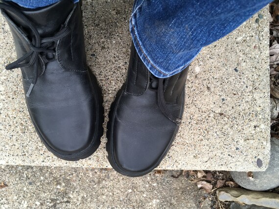 pull on ems boots