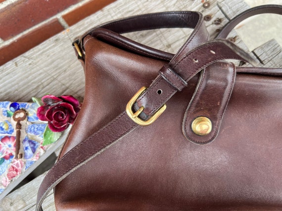Brown leather Coach crossbody bag, Vintage Coach … - image 2