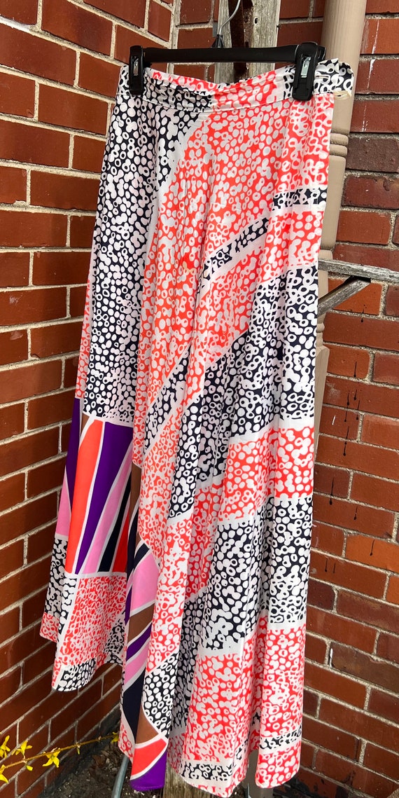Mod print maxi skirt: Ladies vintage clothing - image 3