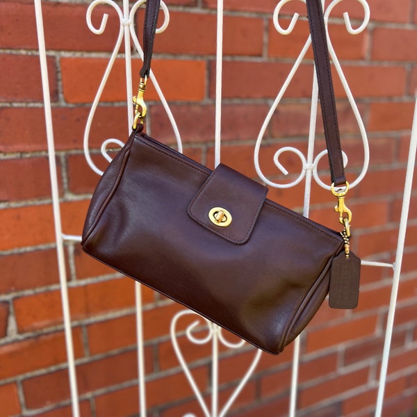 Brown leather Coach 9154, cross body bag, vintage Coach bag, Brown leather purse, leather purse,