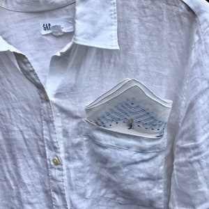 Something blue for the bride, vintage  white cotton handkerchief with blue embroidery, vintage hankie, embroidered hankie, vintage linens