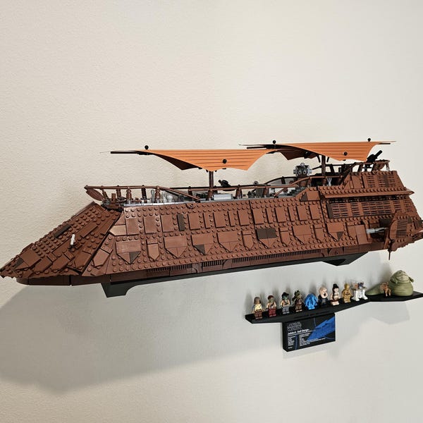 BrickedUpDesigns Jabbas Segel Barke Wandhalterung (75397)