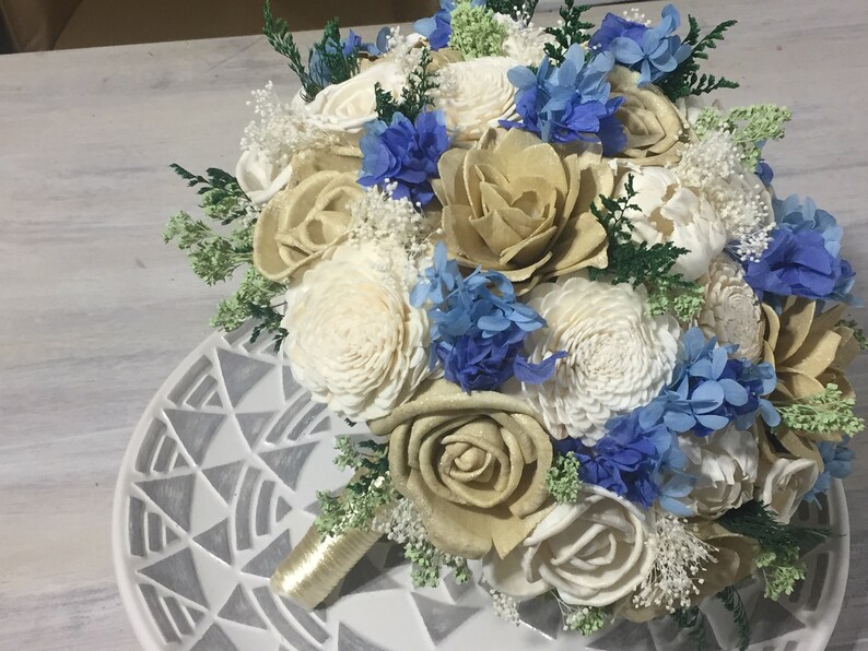 champagne and dusty blue wedding