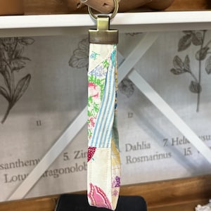 OOAK key fob wristlet made with vintage quilt