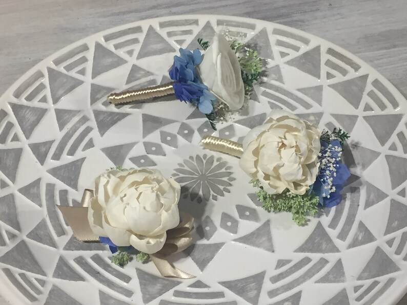 champagne and dusty blue wedding