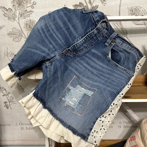 OOAK - Upcycled Levi 559 denim shorts with vintage lace, ruffles and patch from a vintage quilt - adjustable waist - sustainable fashion