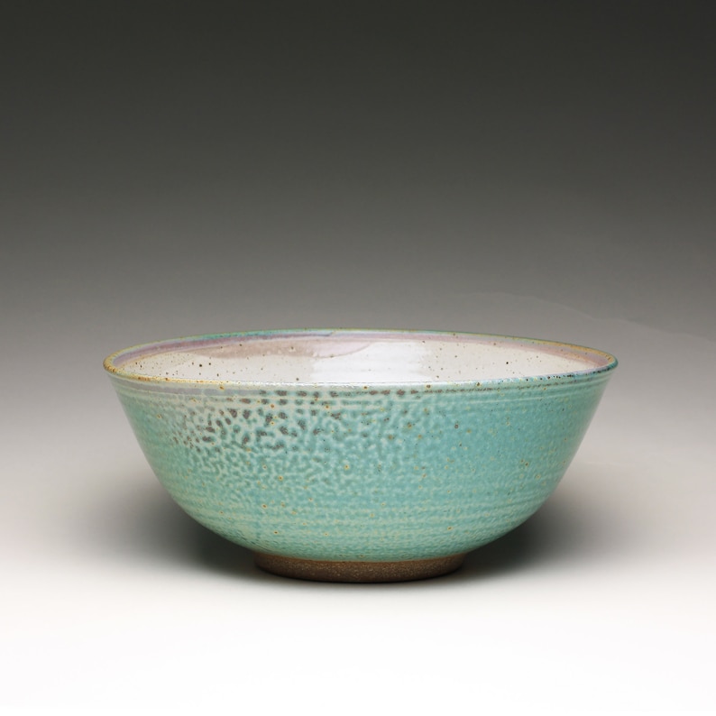 large serving bowl image 3