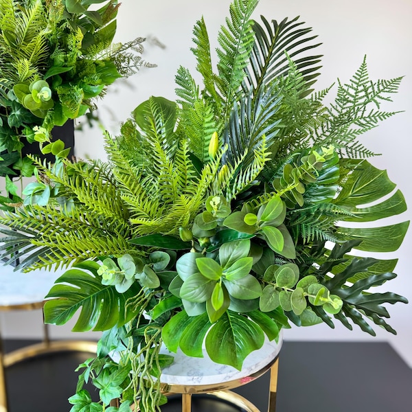 Bodenblumen, Monstera Hochzeitsdeko, Standblumen, Stehblumen, Hochzeitsarrangement, Standblumen