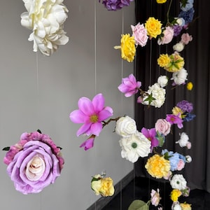 Décoration murale de fleurs suspendues violettes, fleurs flottantes en soie, décoration d'anniversaire, guirlande de baby shower, décoration florale de plafond, mur de fausses fleurs
