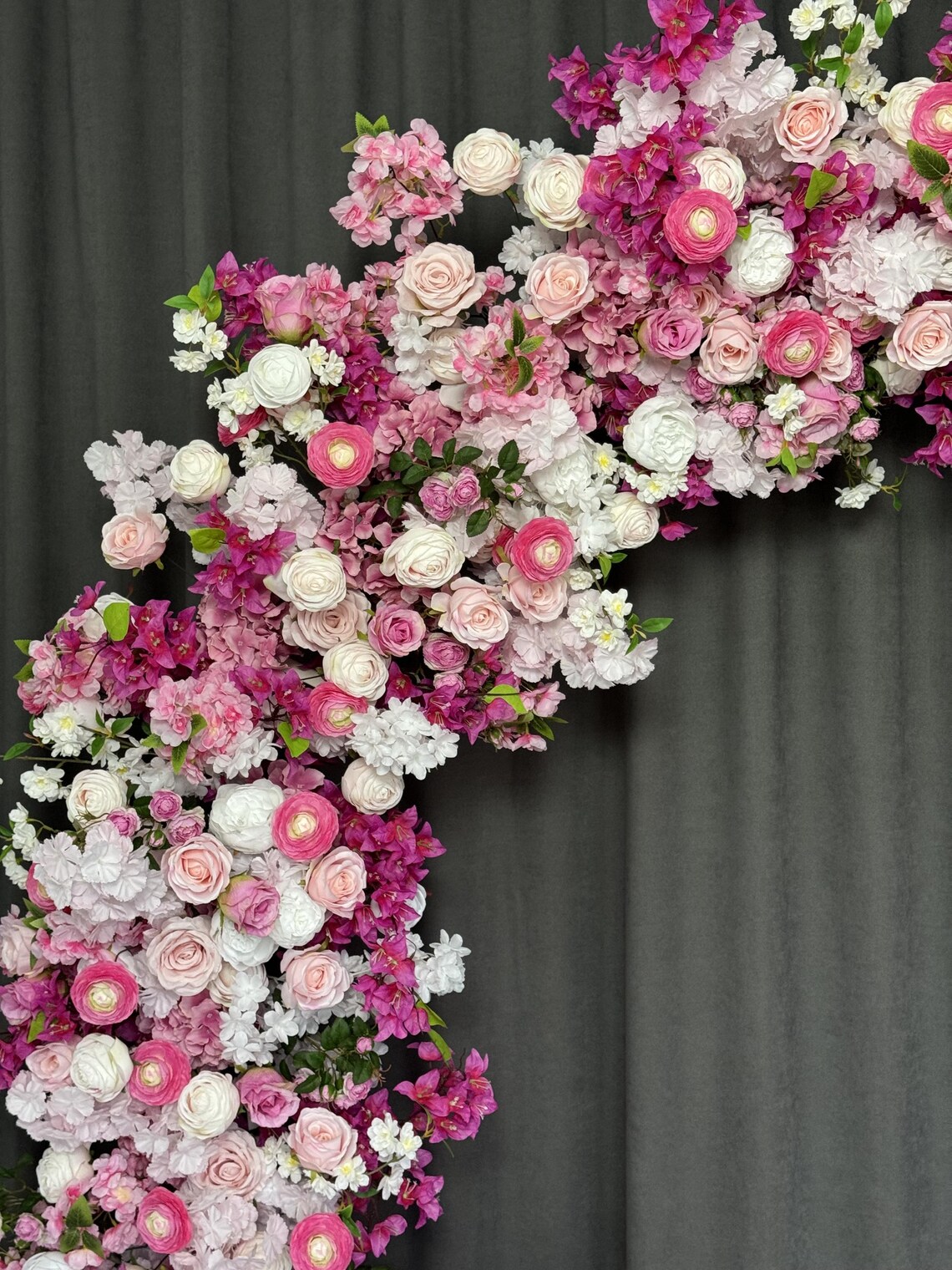 Pink Angle Roses Pink Roses Circle Arch, Wedding Flower Arrangement, Round Flower Arbor ...