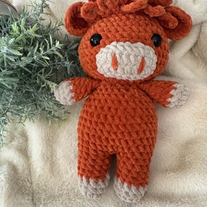 Crocheted Highland Cow Plush: Handmade Stuffed Animal